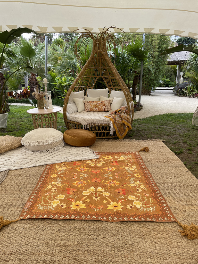 Gold Picnic Rug For Hire In Auckland