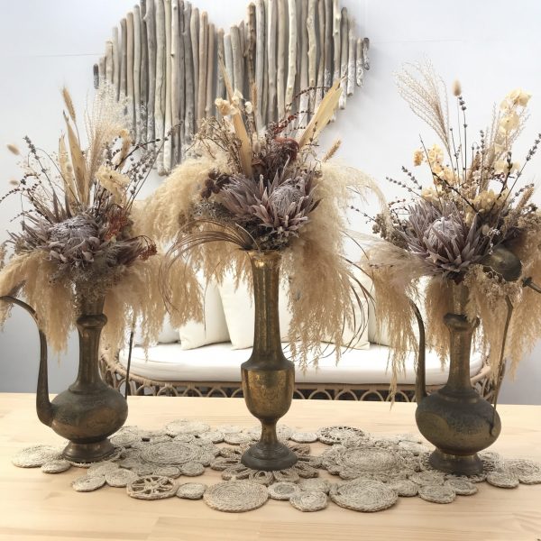brass florals stand for rent