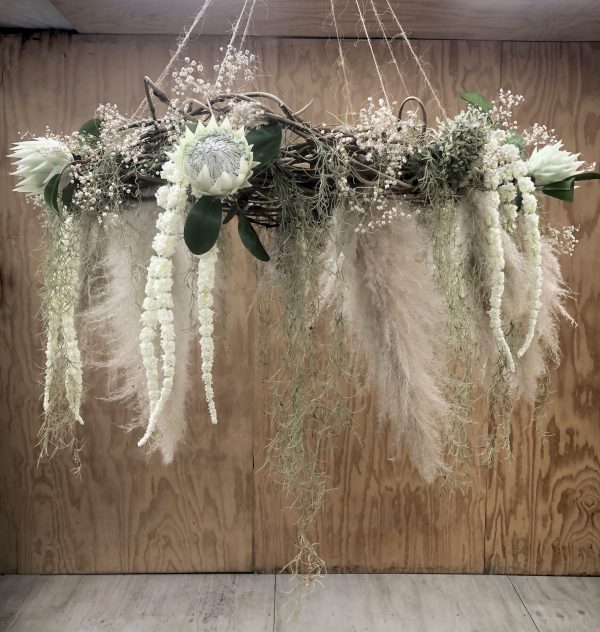 floral wreath for rent