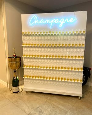 modifiable champagne wall